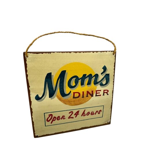 Moms Diner Decorative Wall Sign With Rustic Rope Hanger - Picture 2 of 5